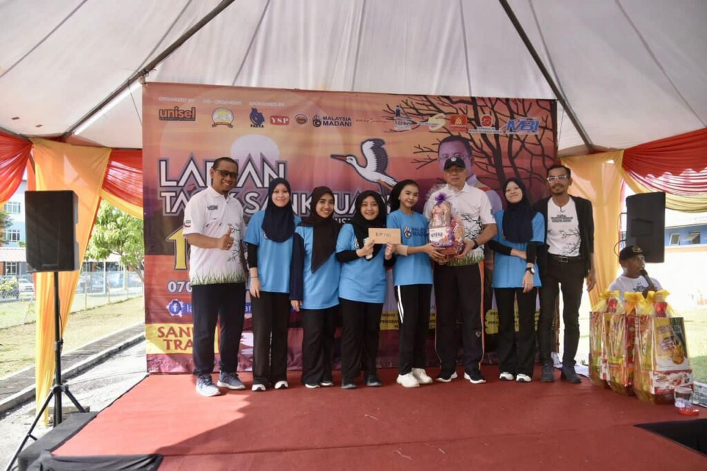 larian_tasik18