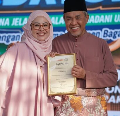 DATUK NURULHIDAYAH AHMAD ZAHID DILANTIK SEBAGAI FELO LUAR UNISEL