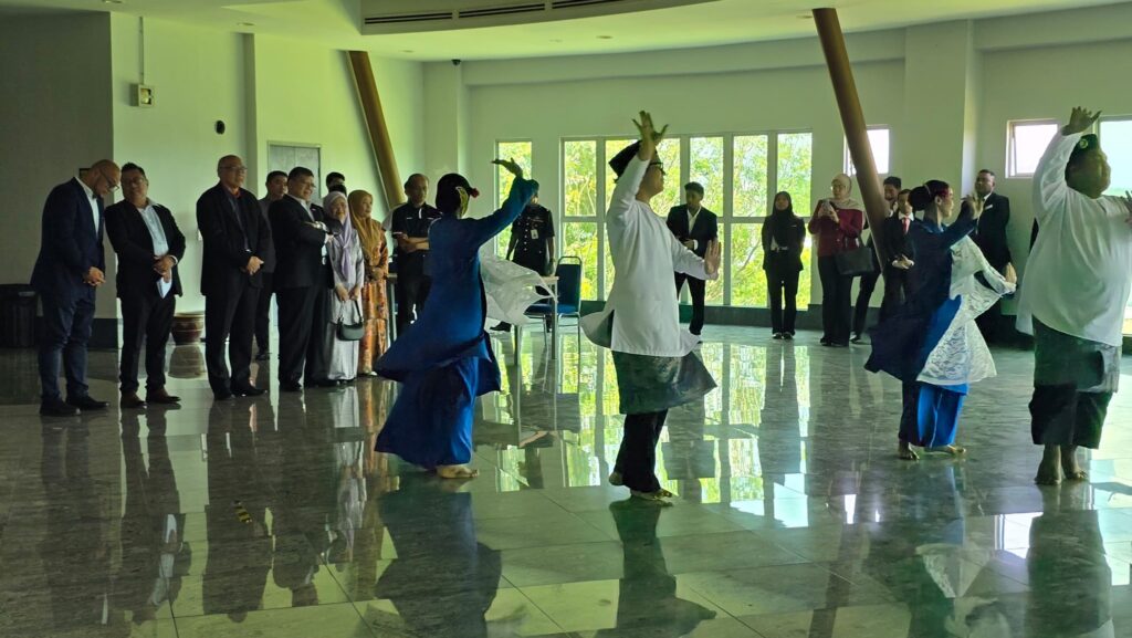 dewan_rakyat_2