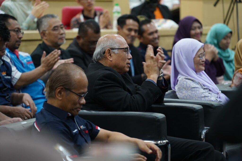 dewan_rakyat_27