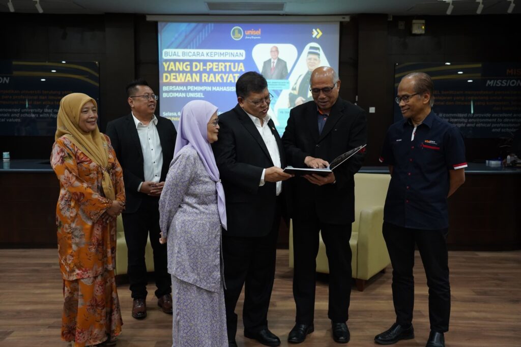 dewan_rakyat_40