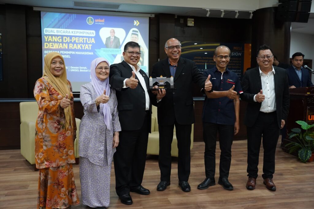 dewan_rakyat_45